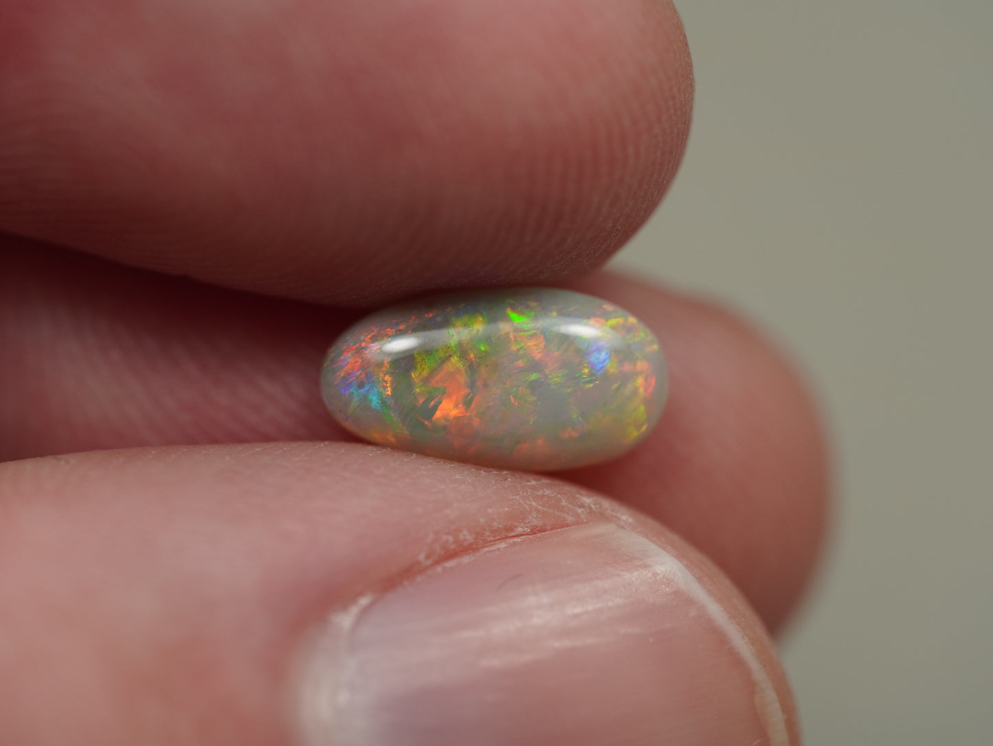 Light Opal BLH443