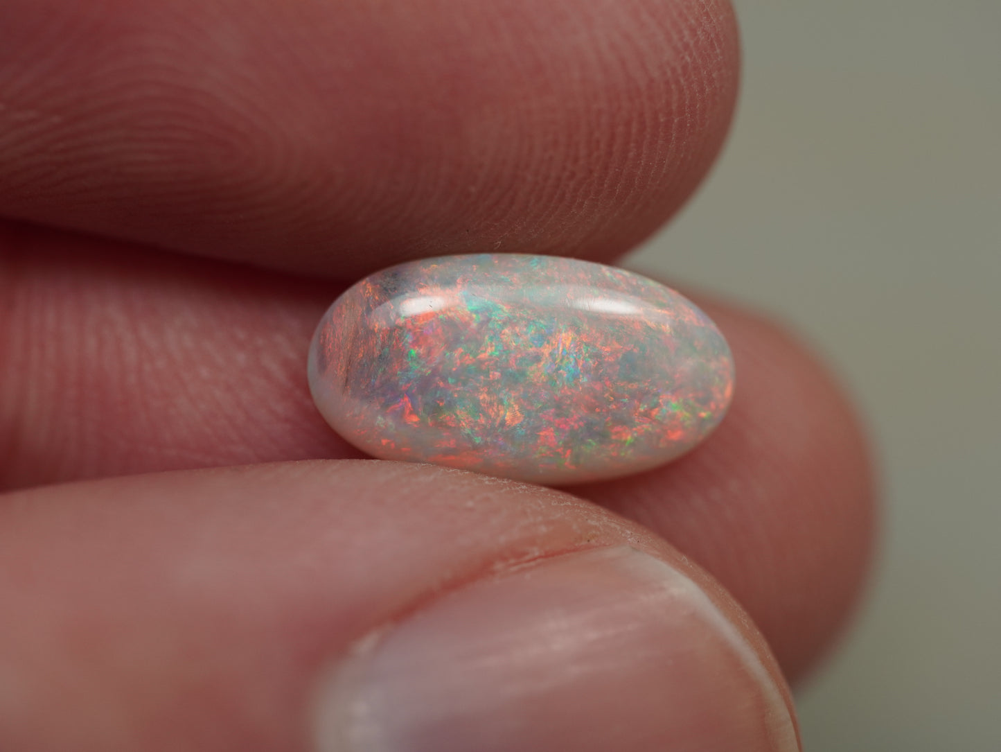 Light Opal BAB337