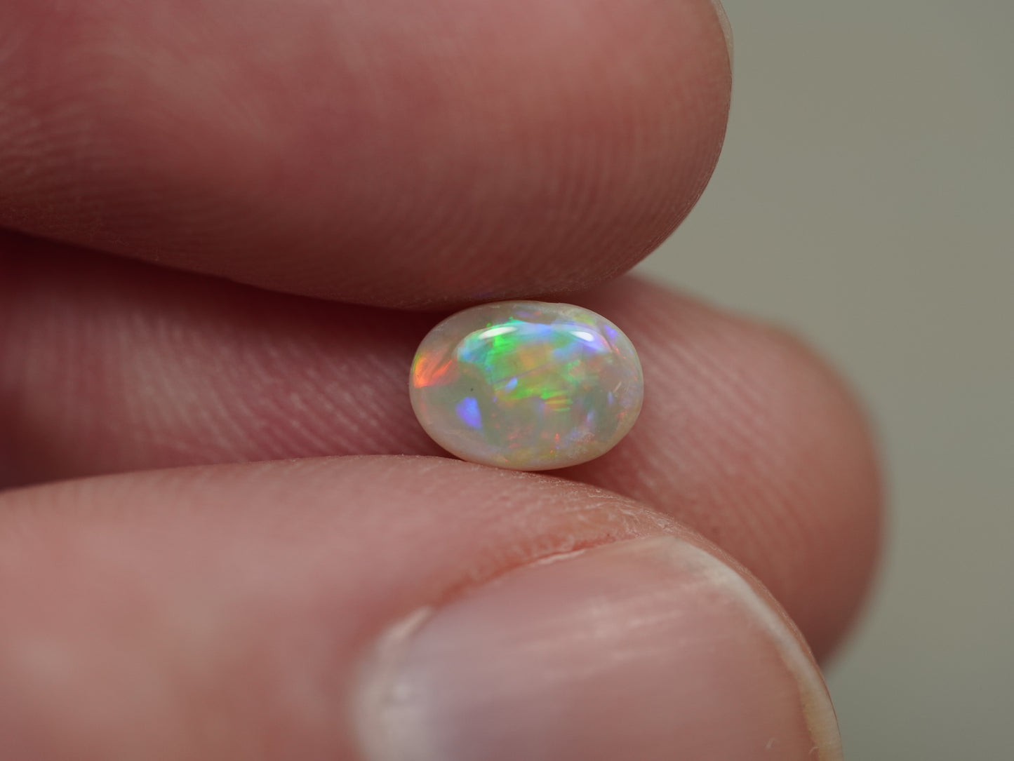 Light Opal BLH454