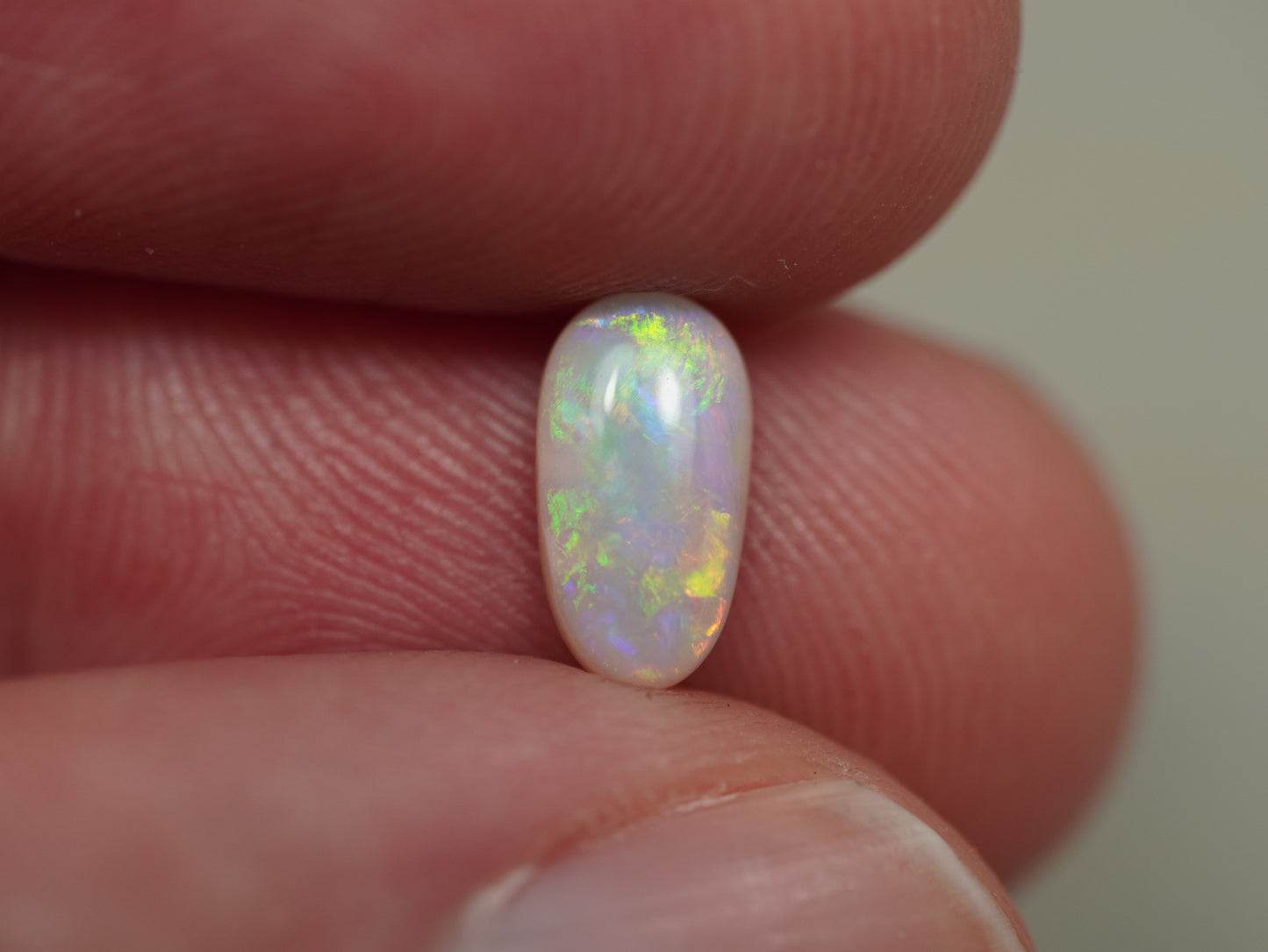 Light Opal BCB396