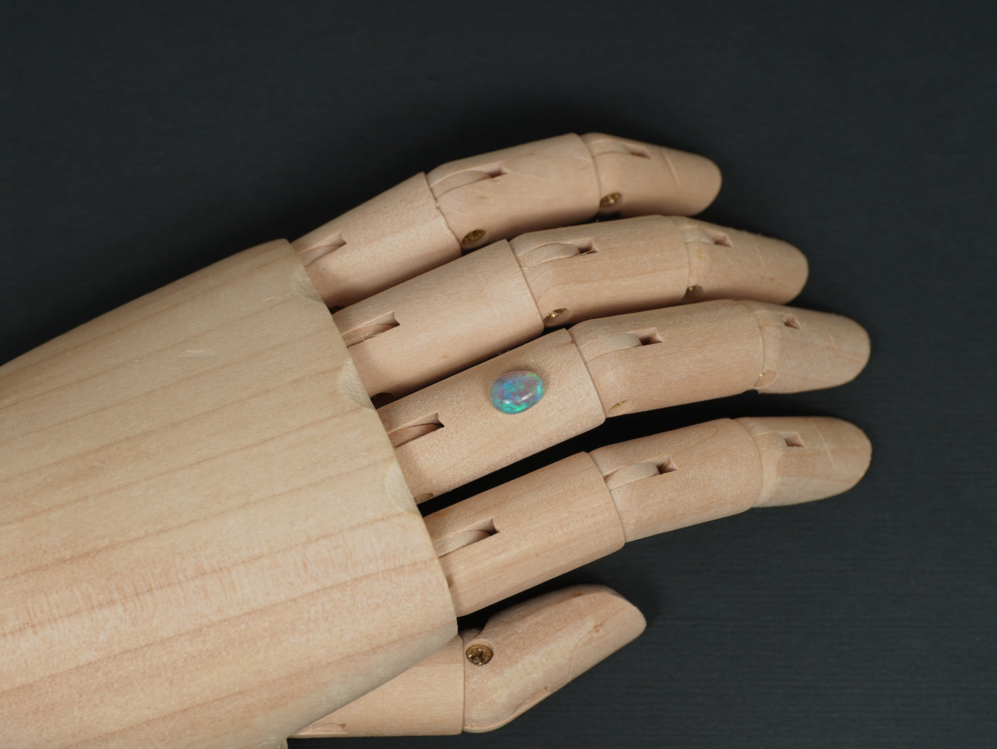 Dark Crystal Opal CJC674