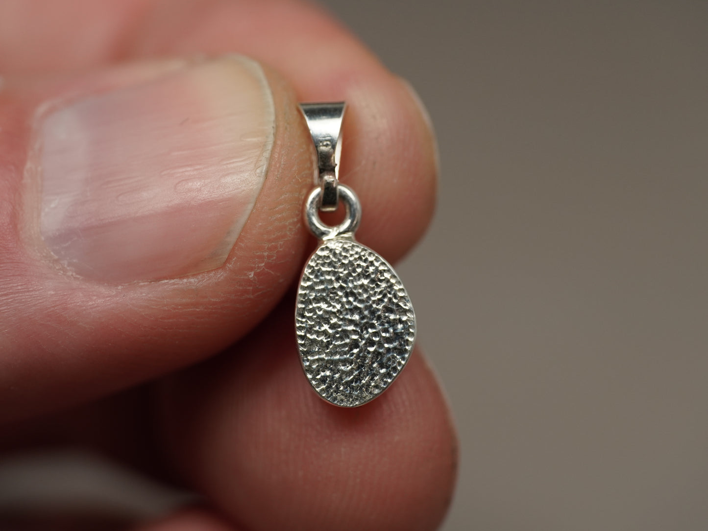 Black Opal pendant silver DFL02