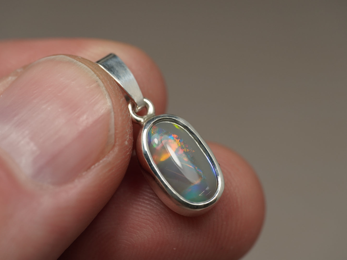 Dark Opal pendant silver DCB775