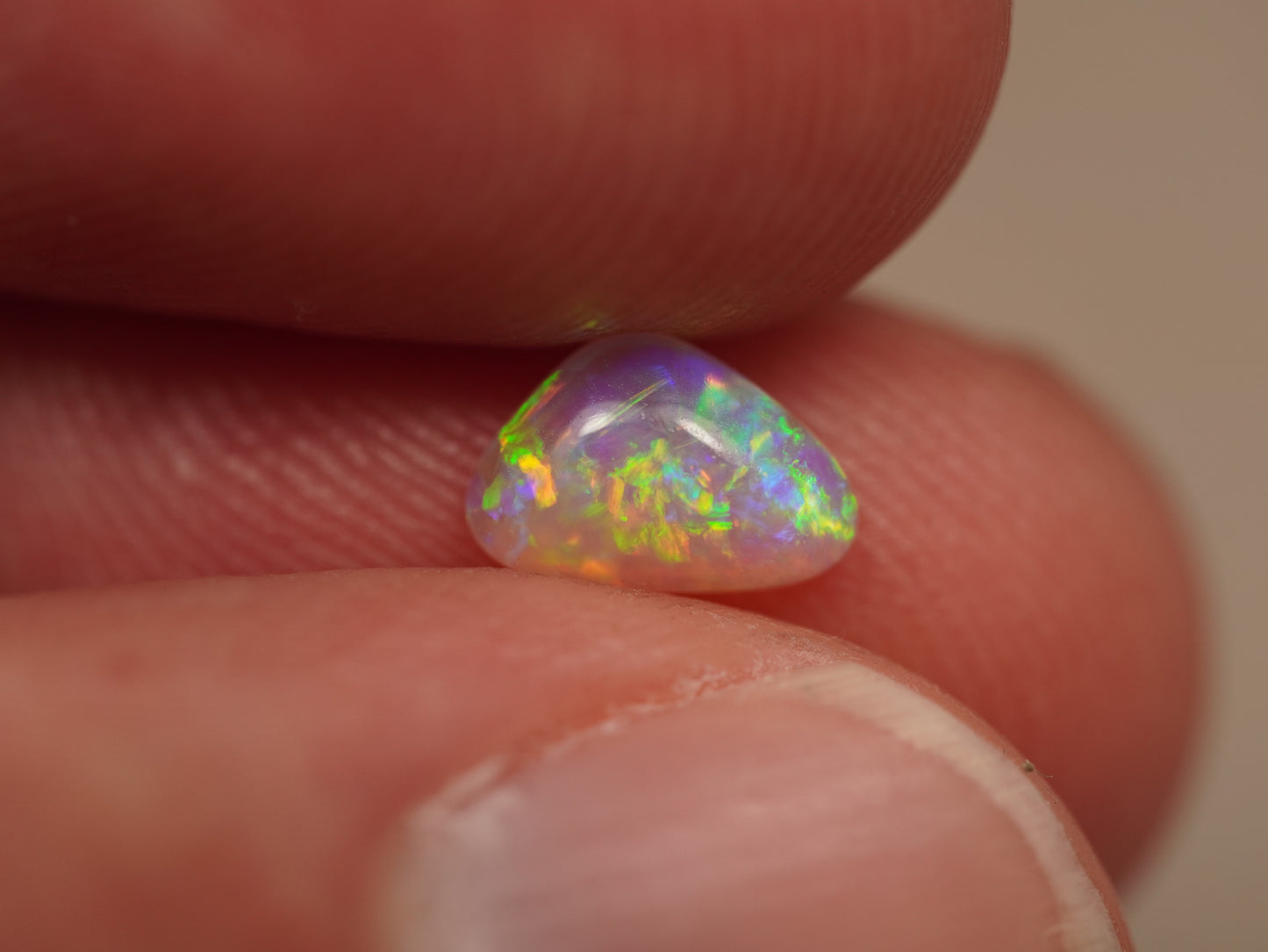 Crystal Opal DQS910