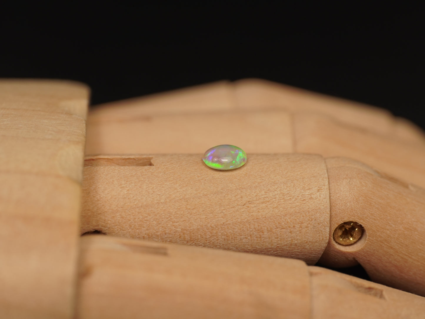 Crystal Opal DRH898