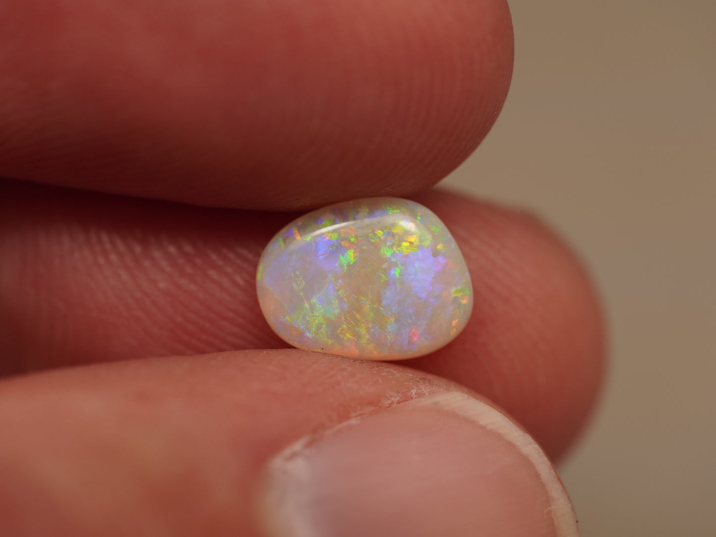 Light Opal DHS904