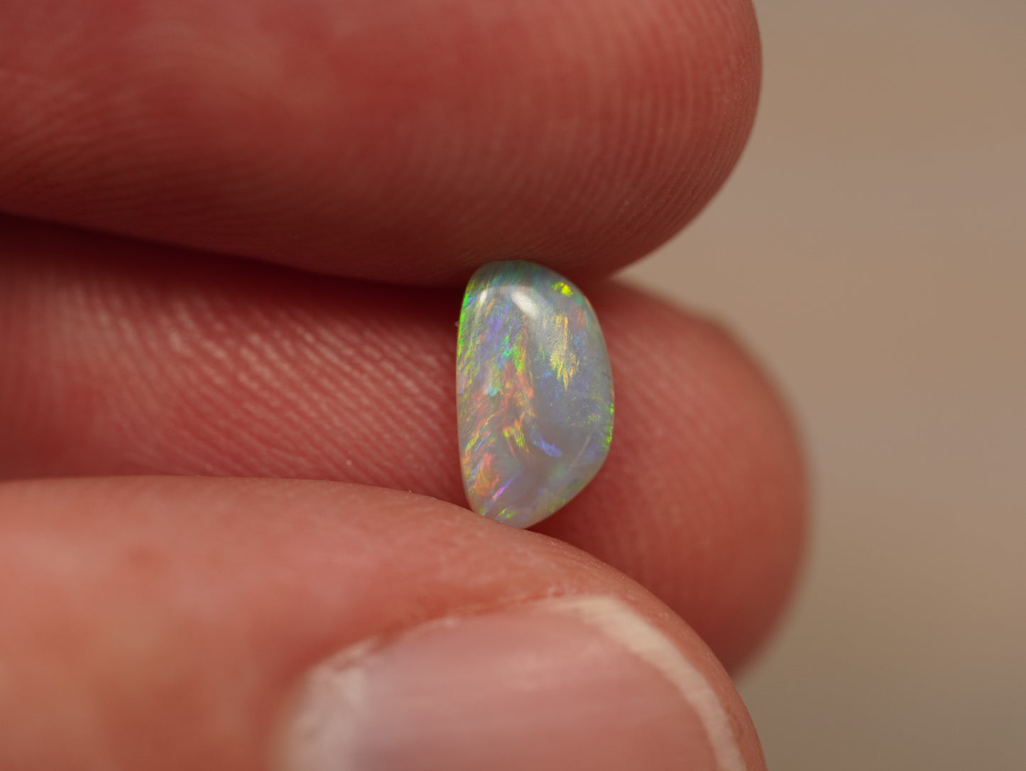 Dark Opal DHS905