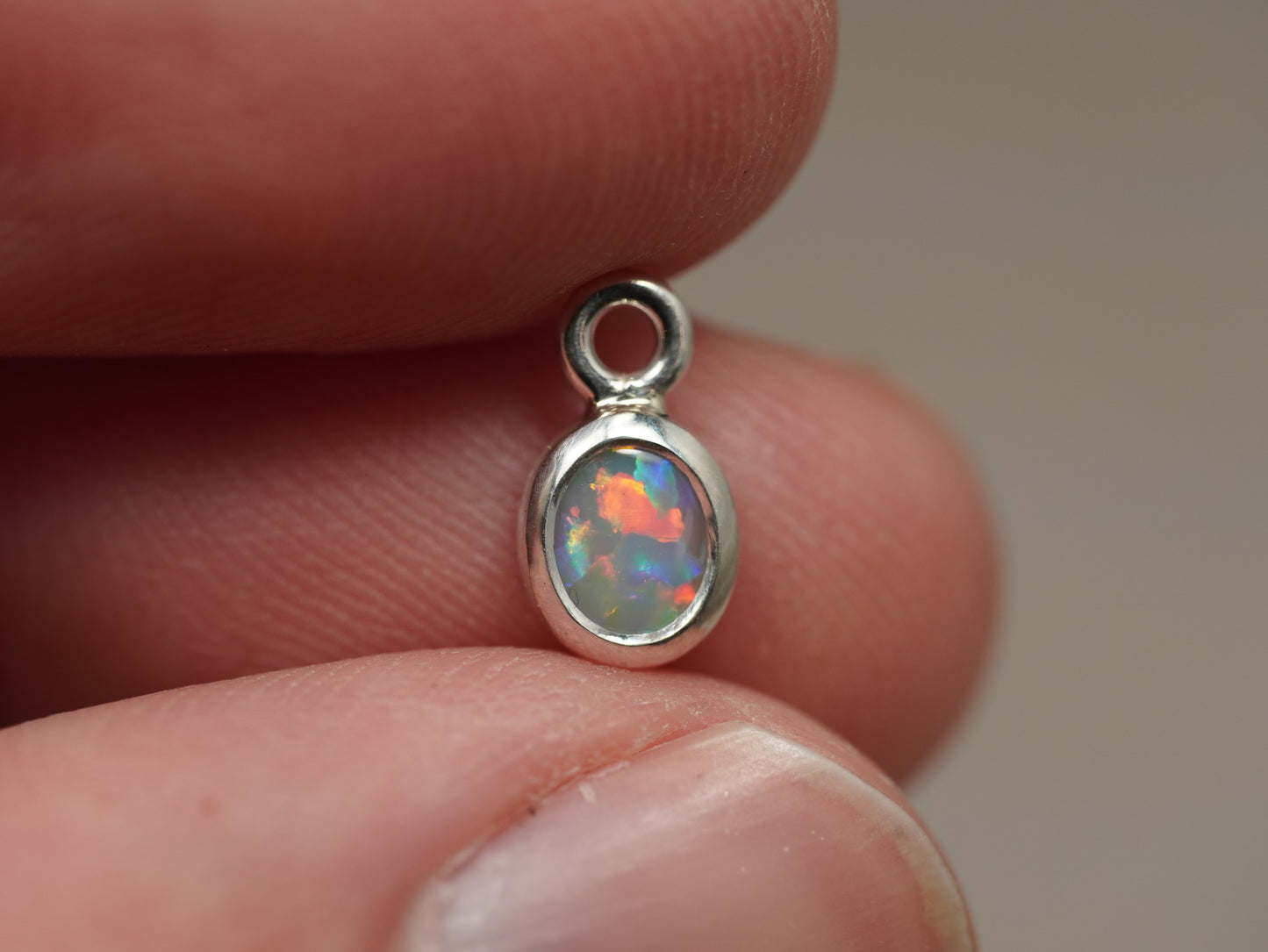 Dunkler Opal-Anhänger Silber CED02