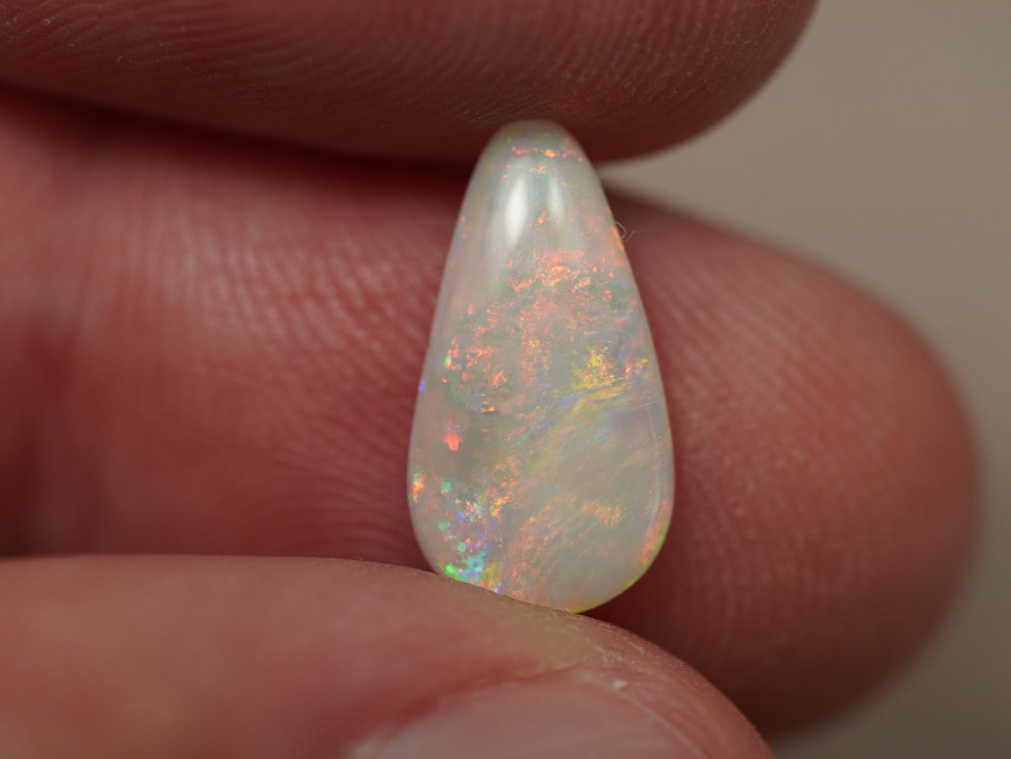 Light Opal EDK936