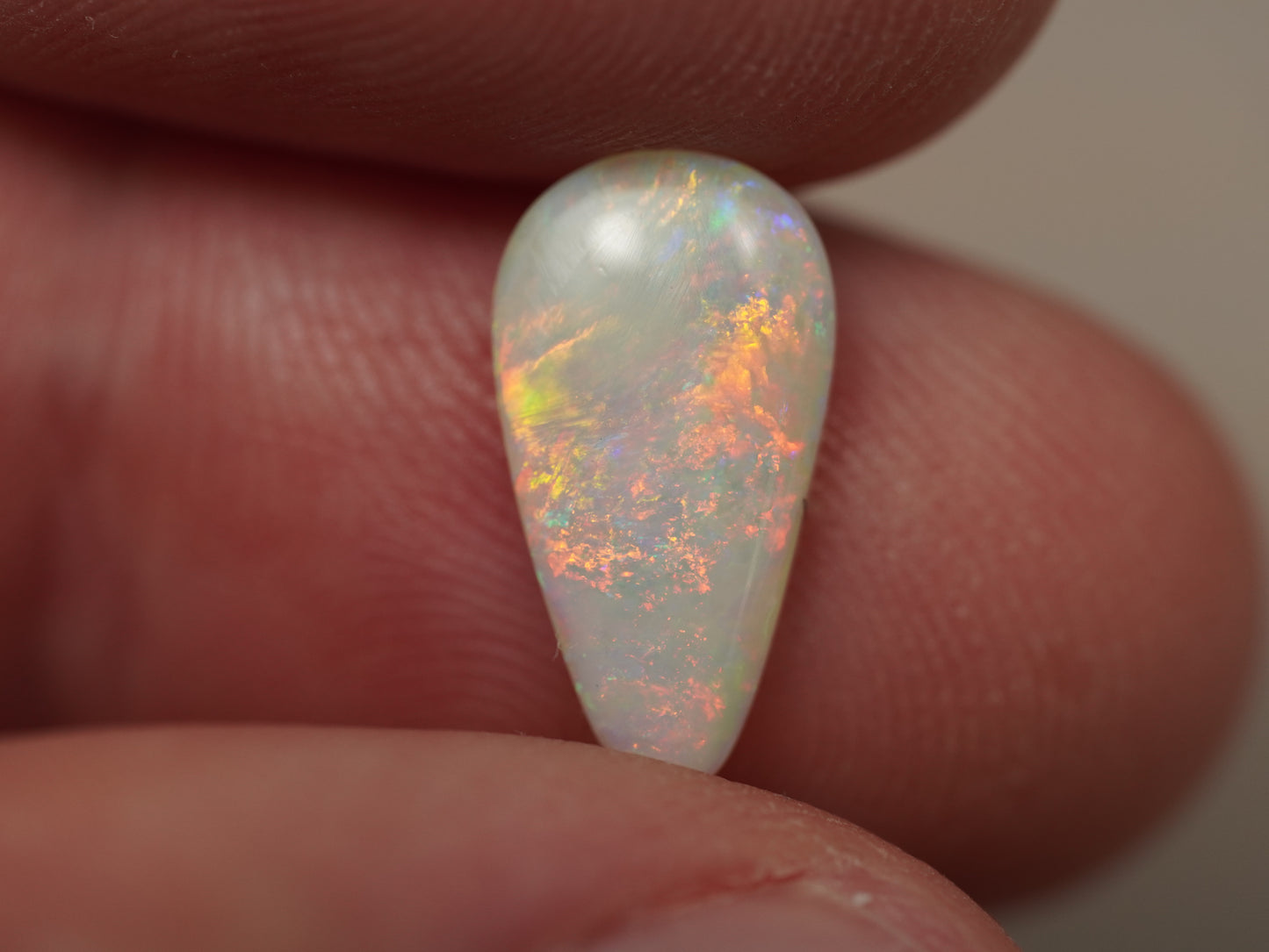 Light Opal EDK936
