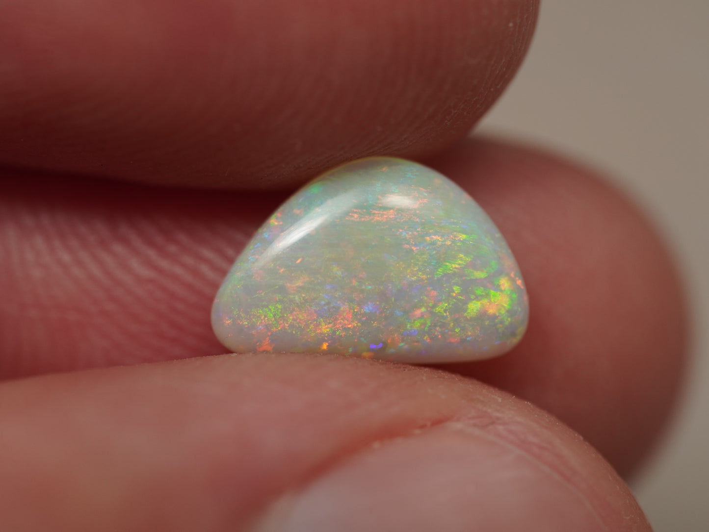 Light Opal EDK945
