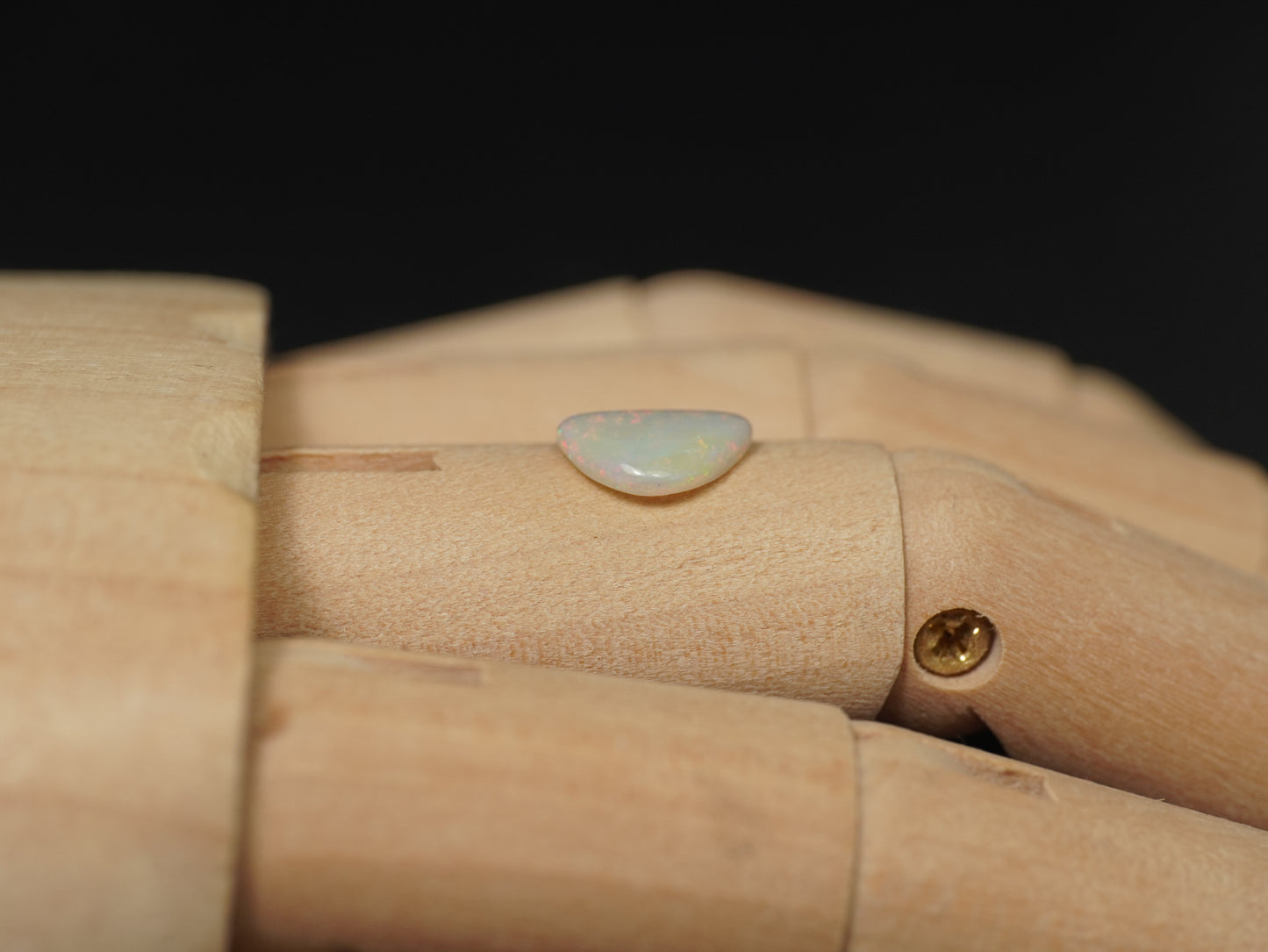 Light Opal EDK945