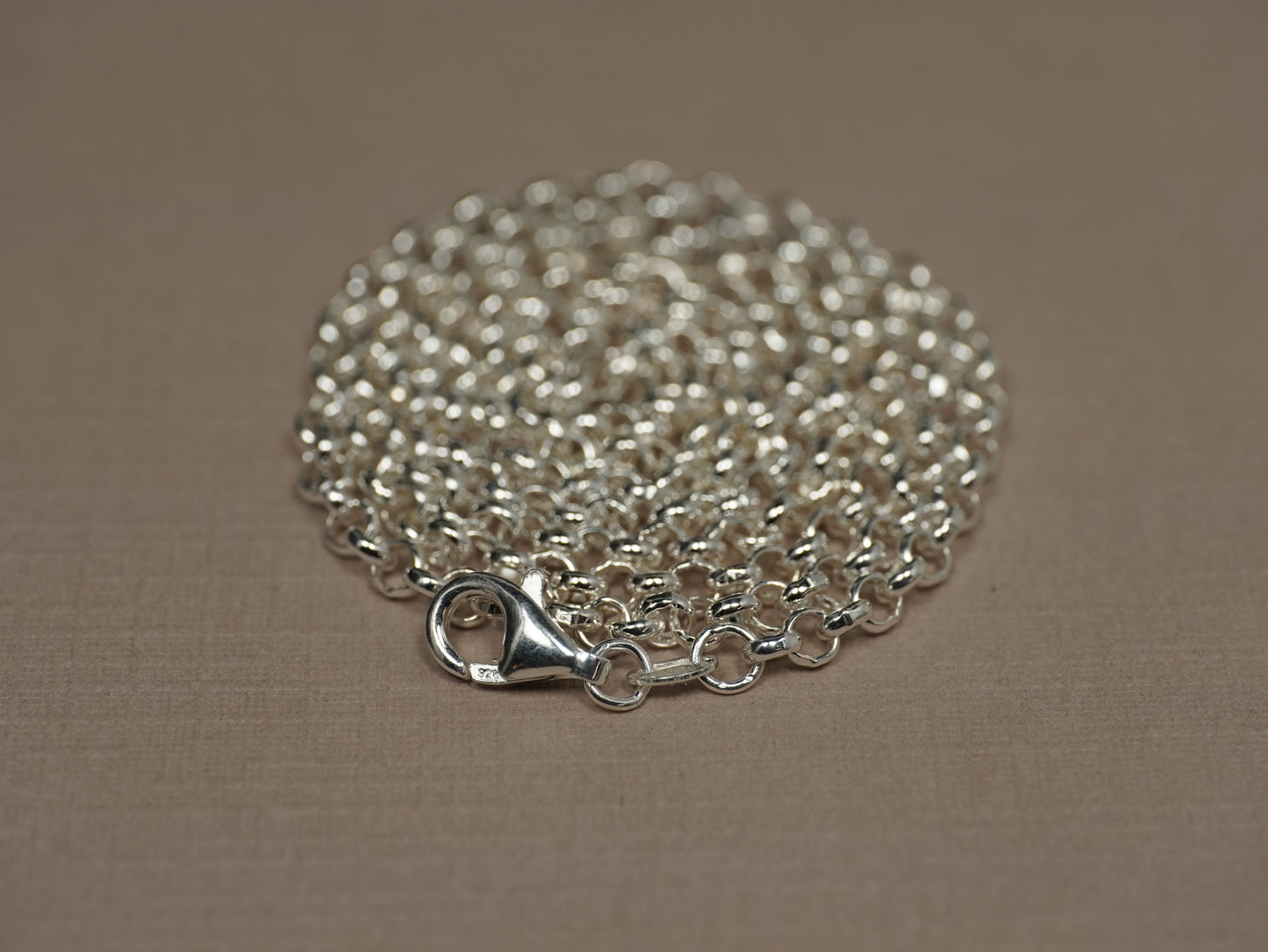 Pendentif opale foncée argent CED02