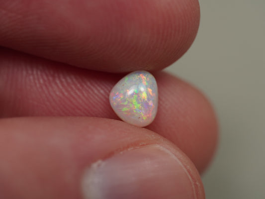 Light Opal BNB507