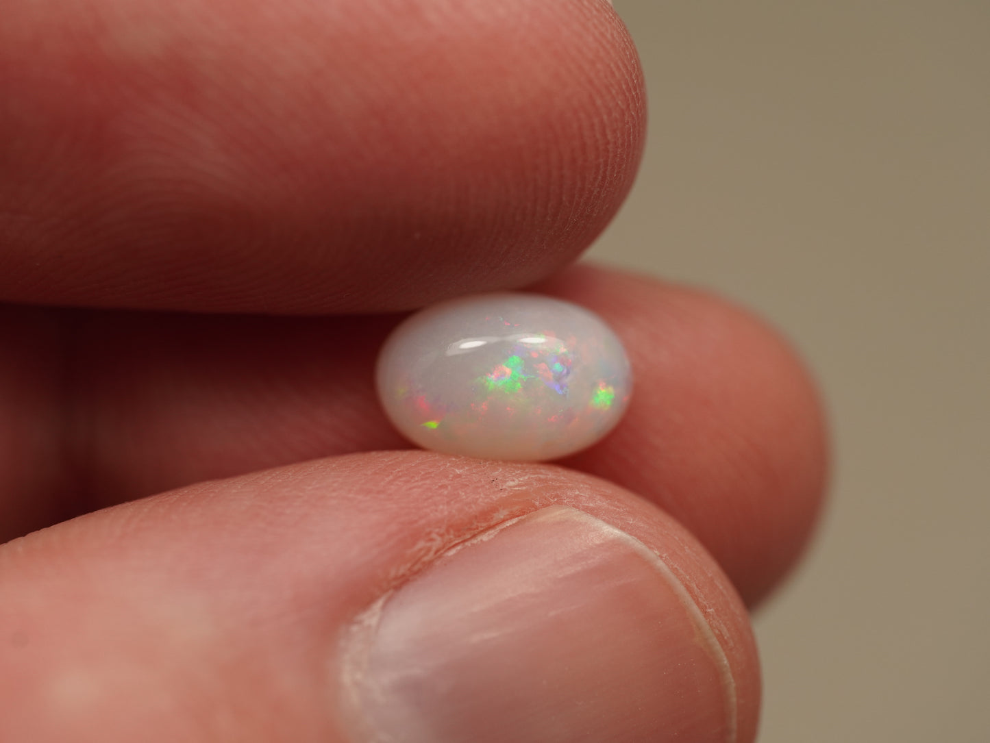 Light Opal DBM709