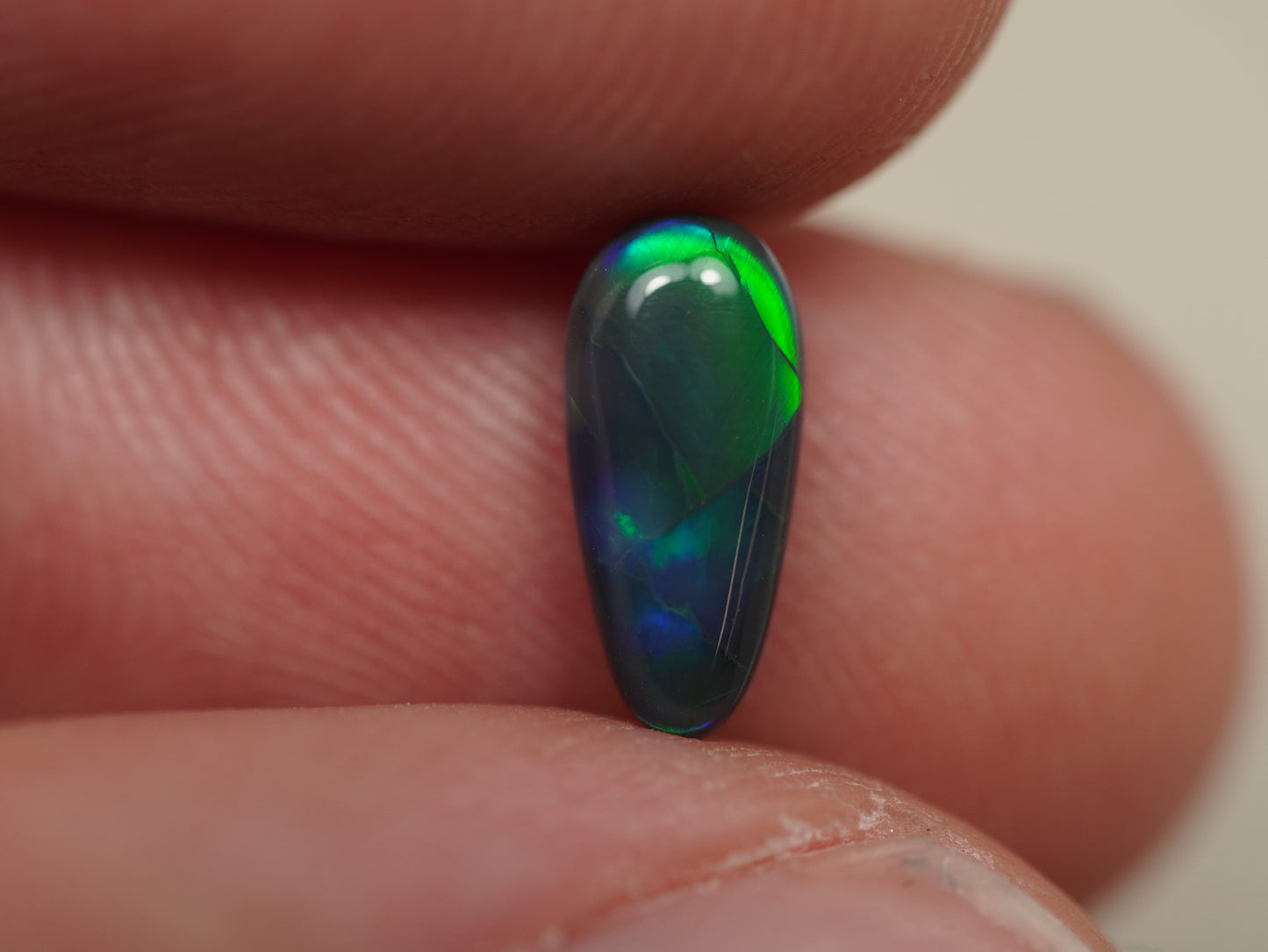 Black Opal DHS764 (see video!)