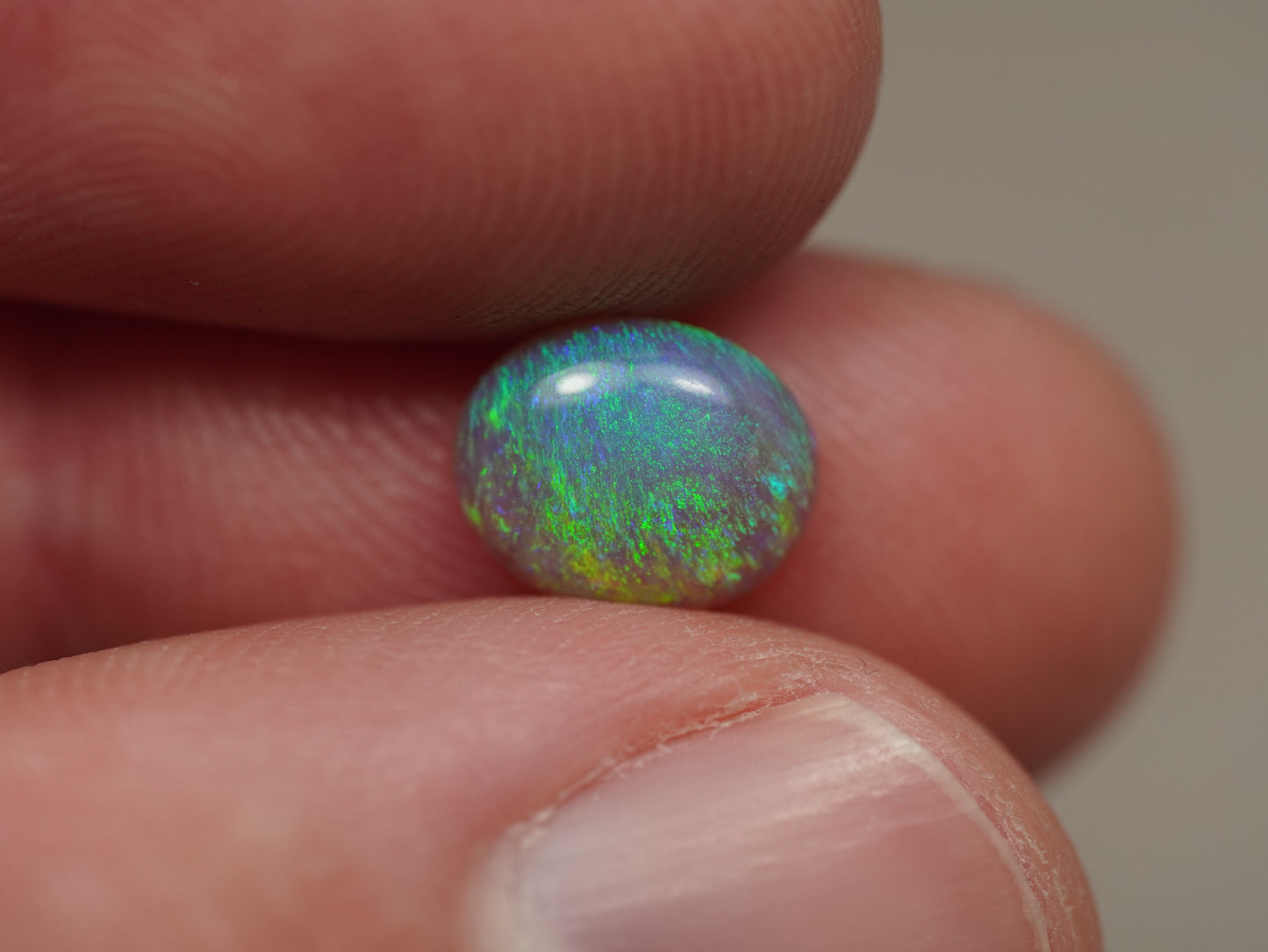 Opale cristal foncé EBV884