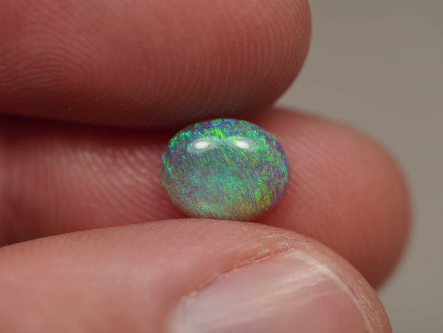 Opale cristal foncé EBV884