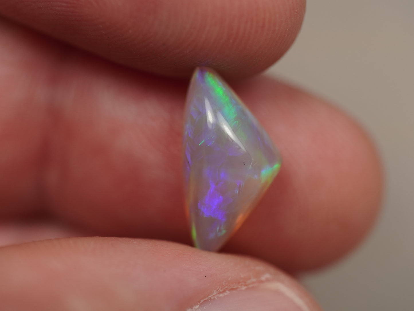 Crystal Opal EBV876