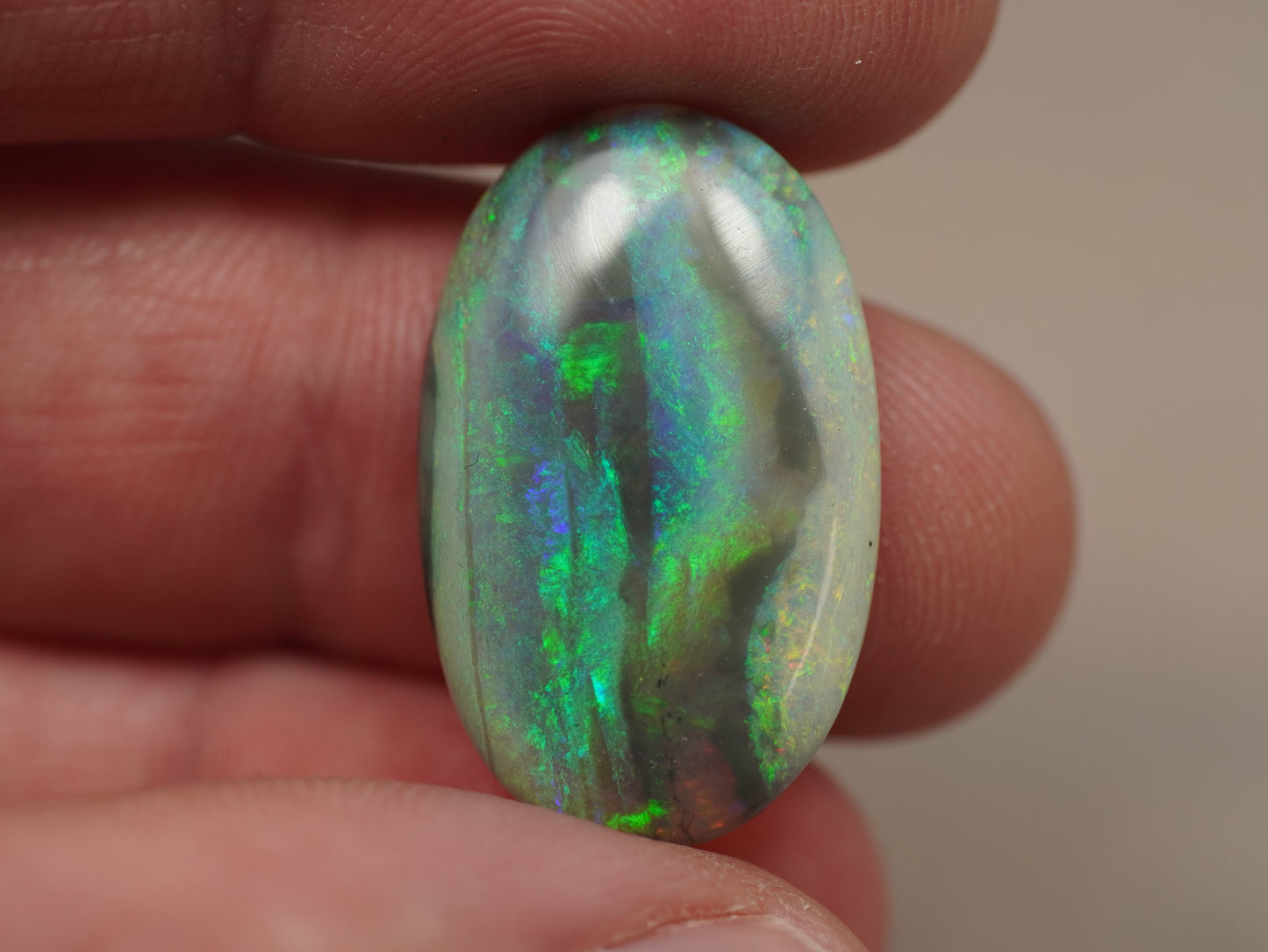 Dark Crystal Opal EFS957