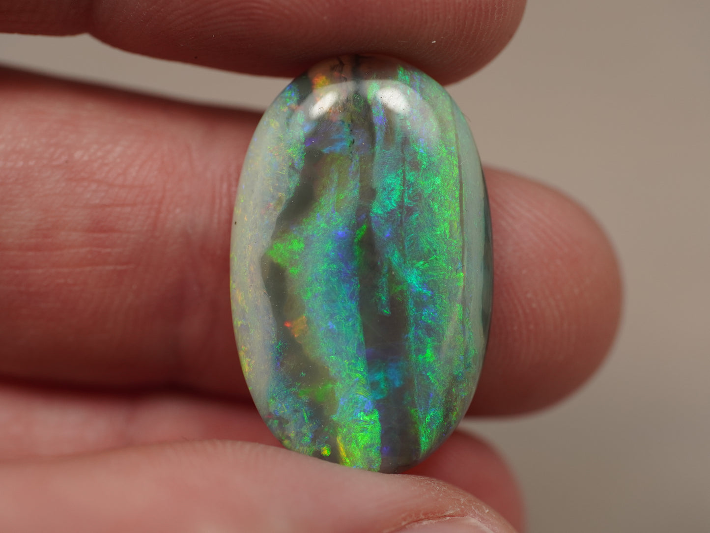 Dark Crystal Opal EFS957