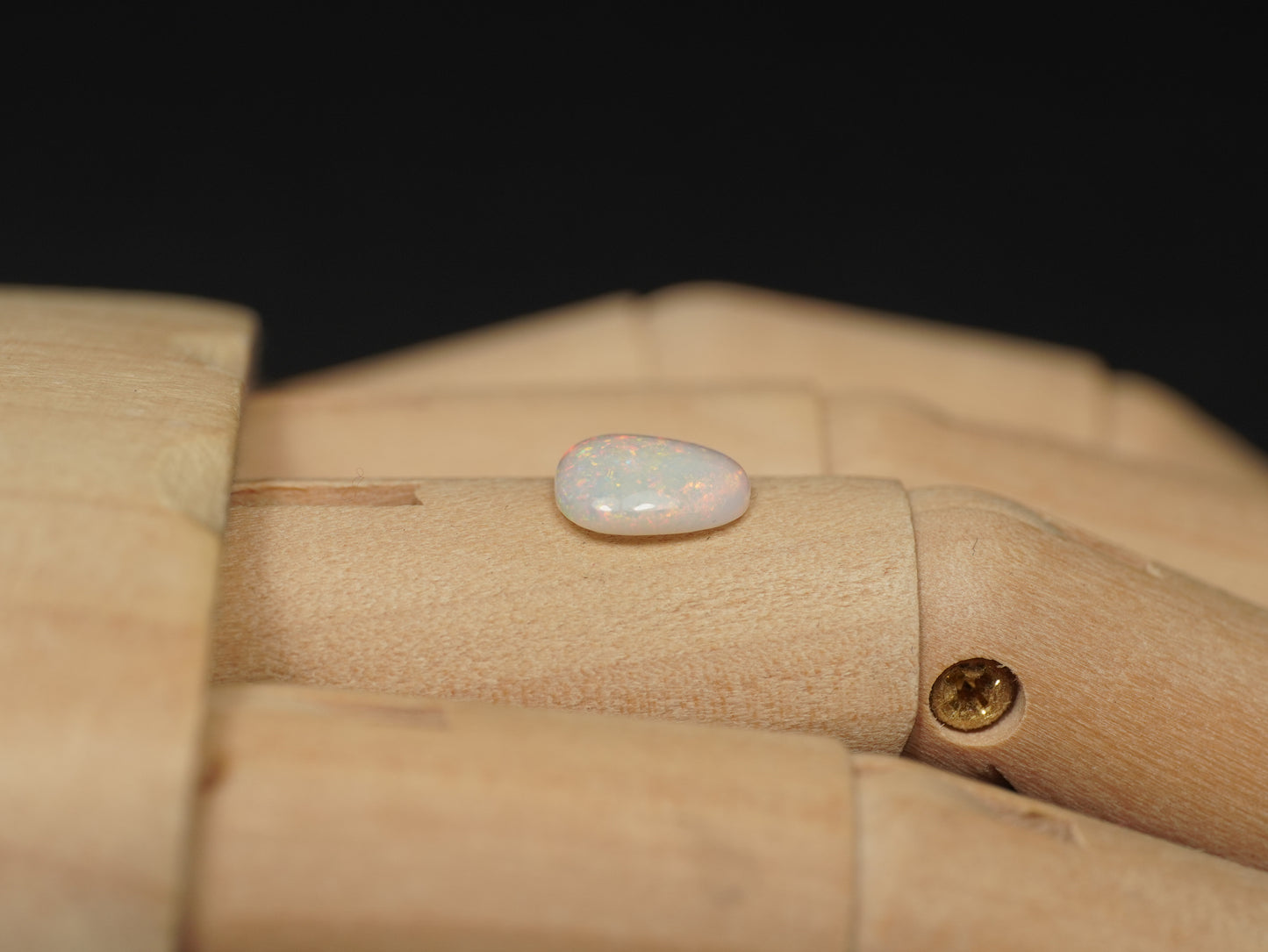 Light Opal FCP013