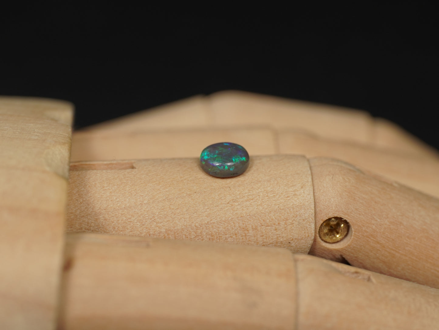 Black Crystal Opal FCP019