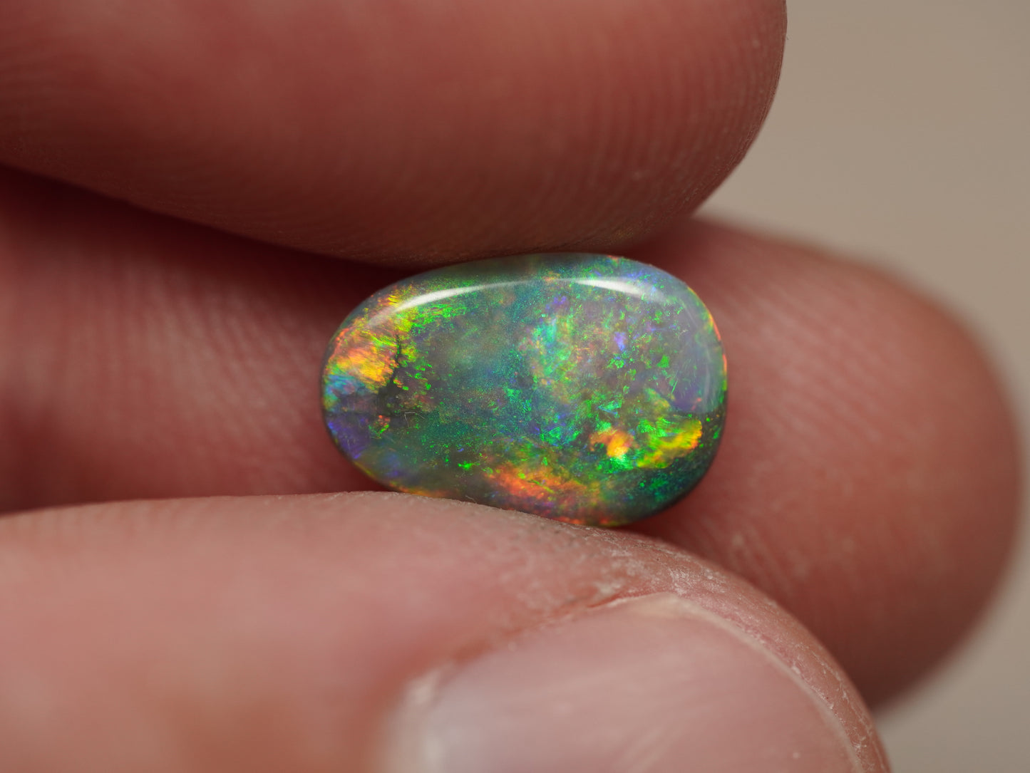 Opale noire cristal FCP024