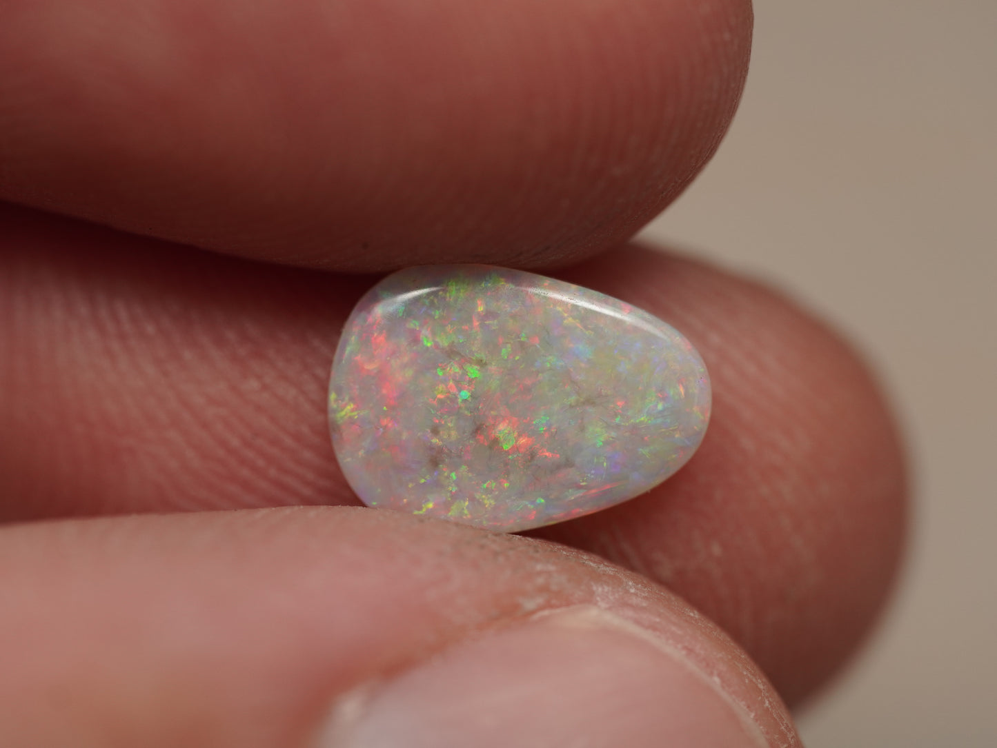 Opale cristal noire FCP026